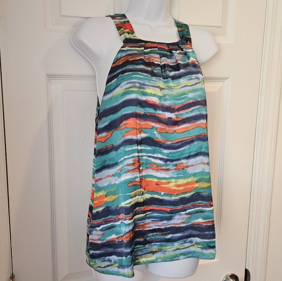 🔥Violet & Claire Water Color Halter Style top size medium - Picture 5 of 8